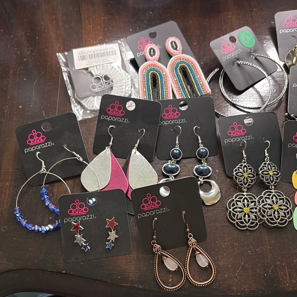 Paparazzi Lot 28 pieces